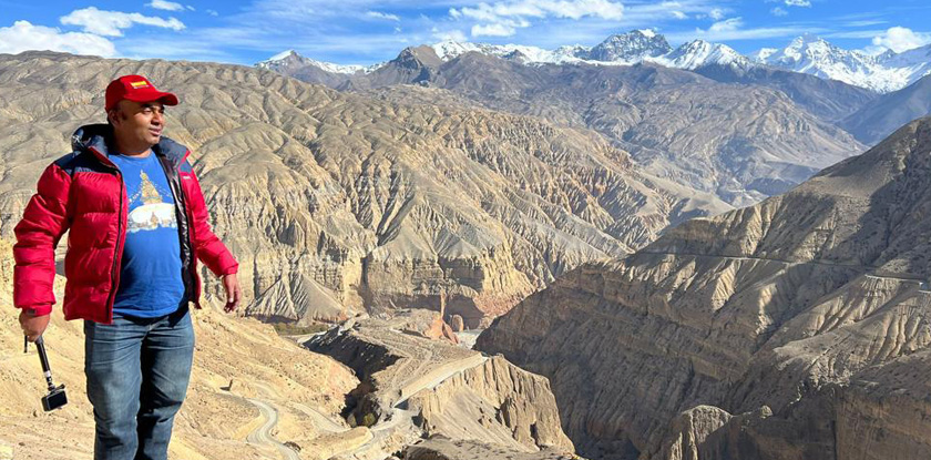 The landscape in Mustang and view at the month of November